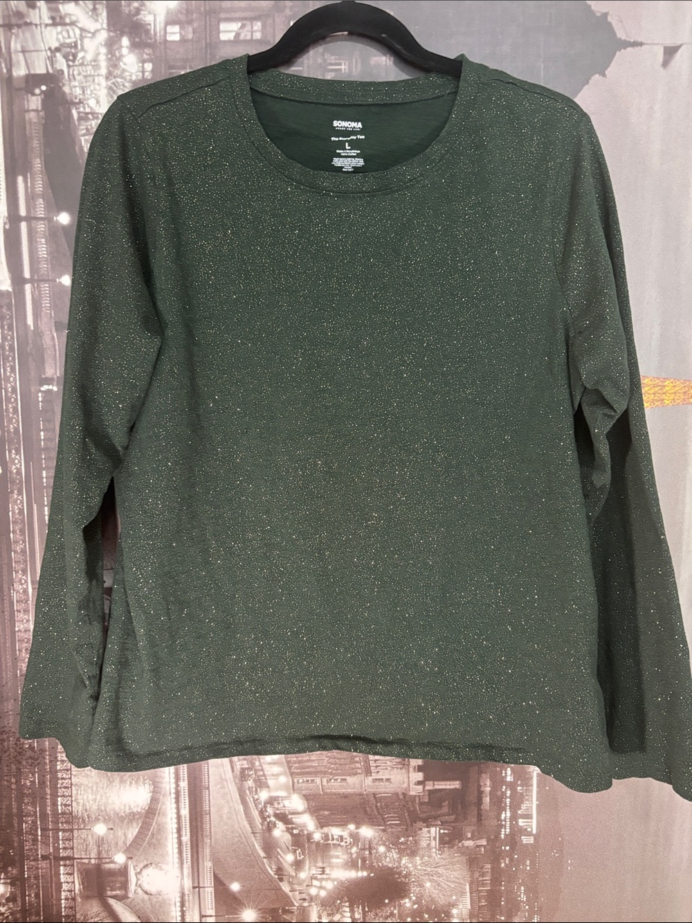 Sonoma Metallic Dark Green Long-Sleeve Crewneck Top